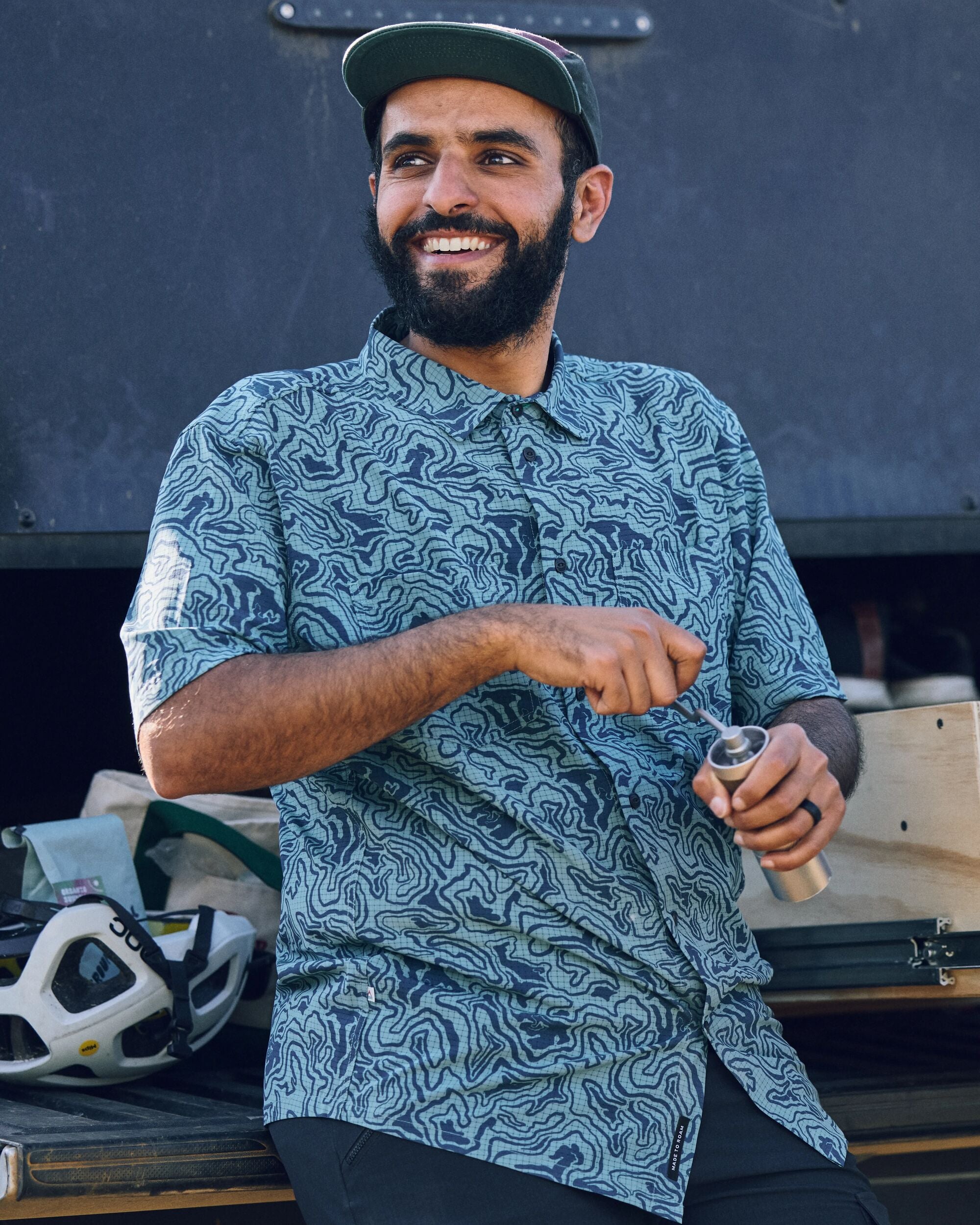 365 Recycled Active Shirt - Strata Swirl Arctic - Lifestyle