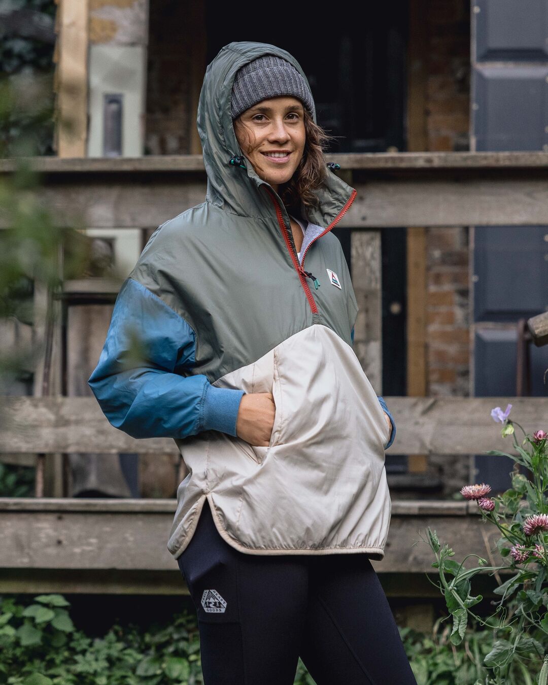 Moonlight Recycled Insulated Anorak - Dusty Olive - Lifestyle