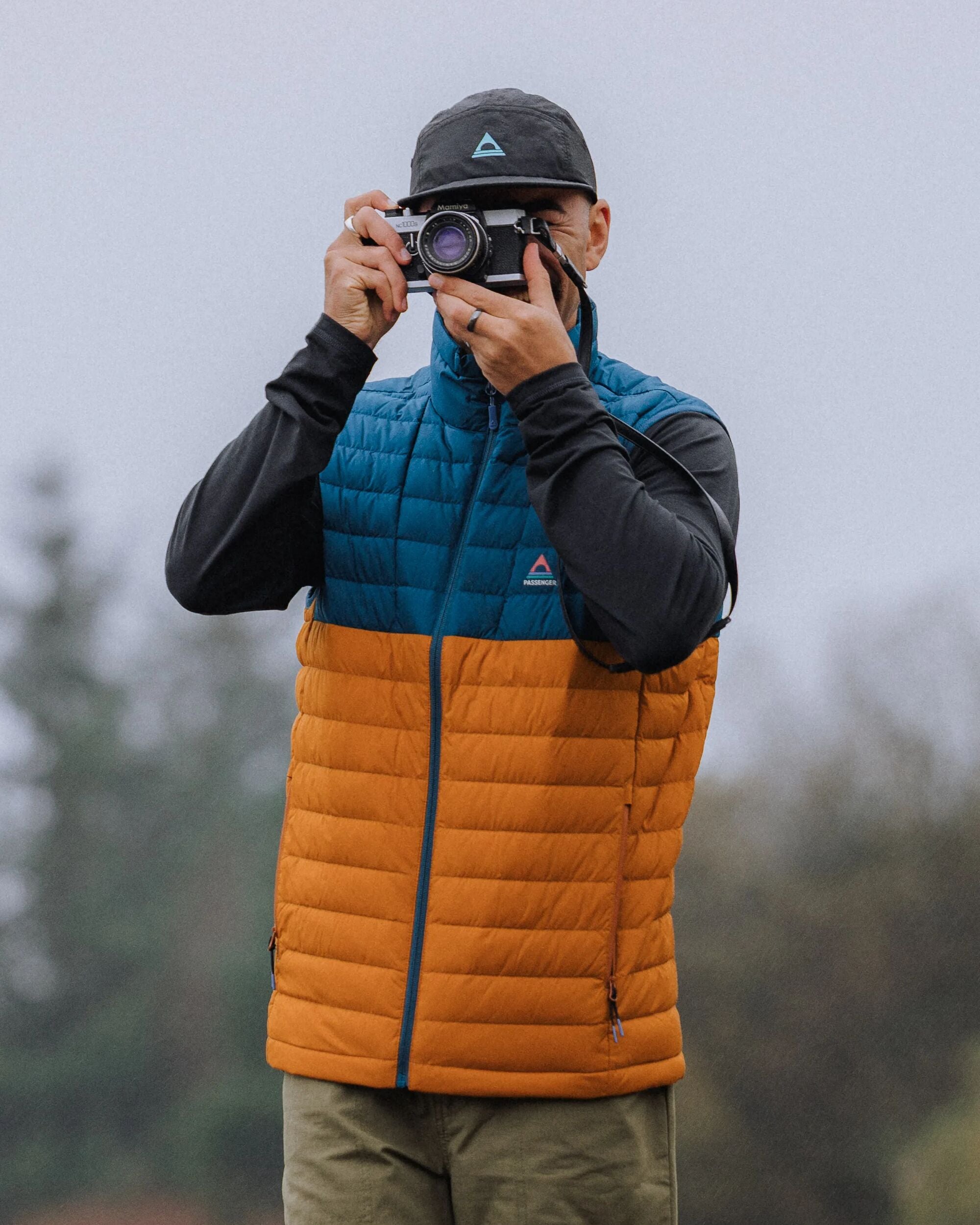 Ashland Down Recycled Gilet - Retro Orange/Tidal Blue - Lifestyle