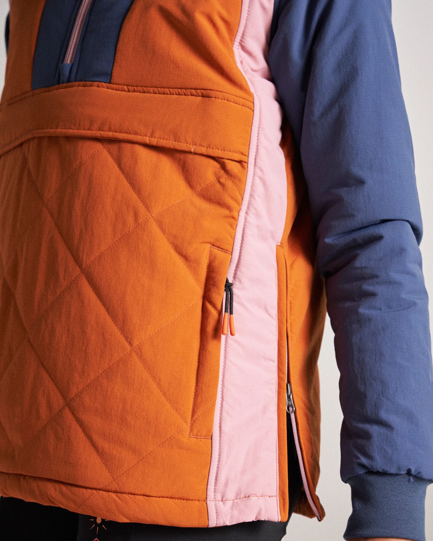 Ocean Recycled Insulated Jacket - Dark Denim/Sunset Orange - Studio Model