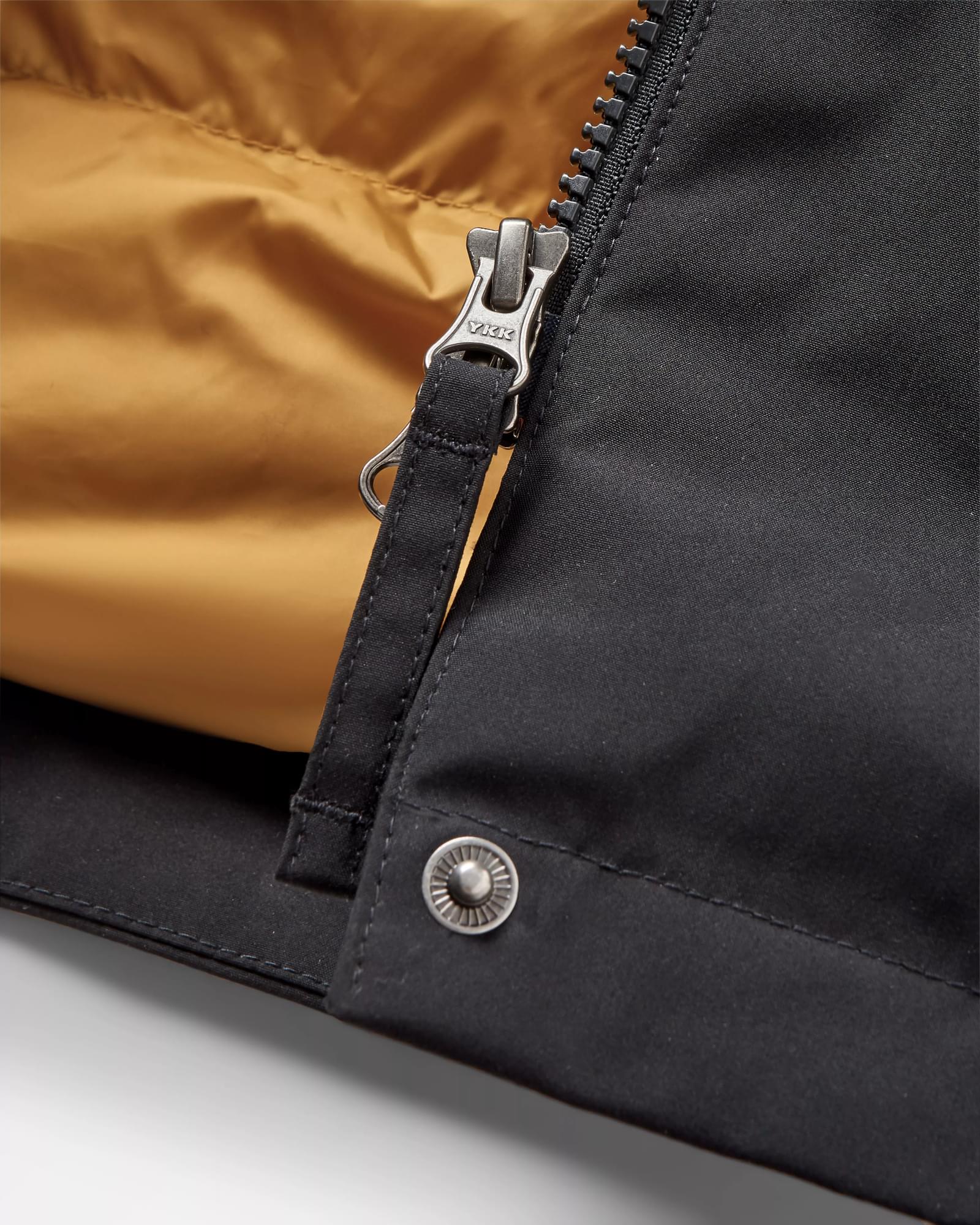 Alaska Insulated Recycled Parka - Black - Flatlay