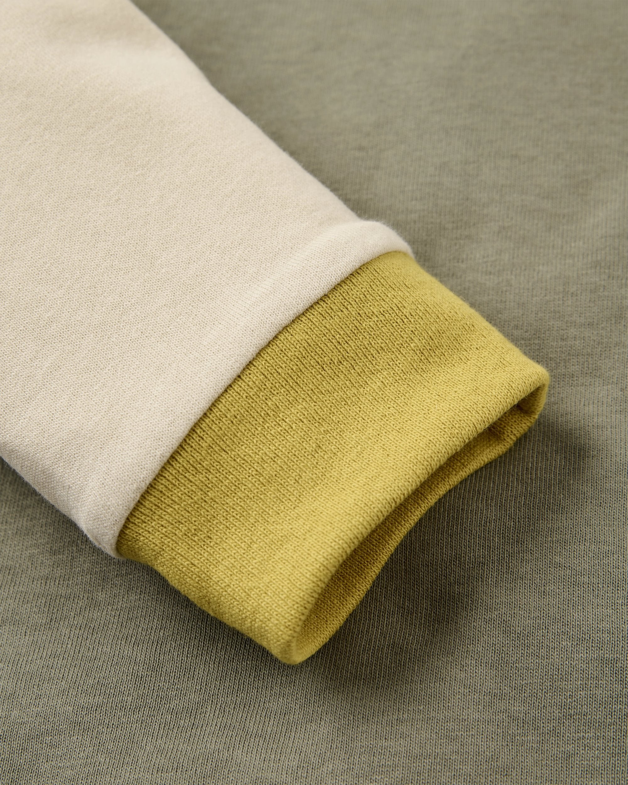 Riser Recycled Cotton LS T-Shirt - Dusty Olive - Flatlay