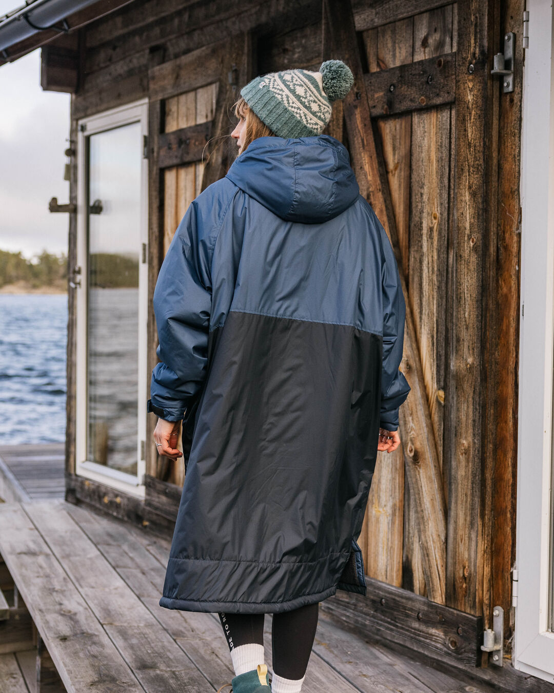 Waves Recycled Sherpa-Lined Changing Robe - Dark Denim/ Deep Navy - Lifestyle - Female