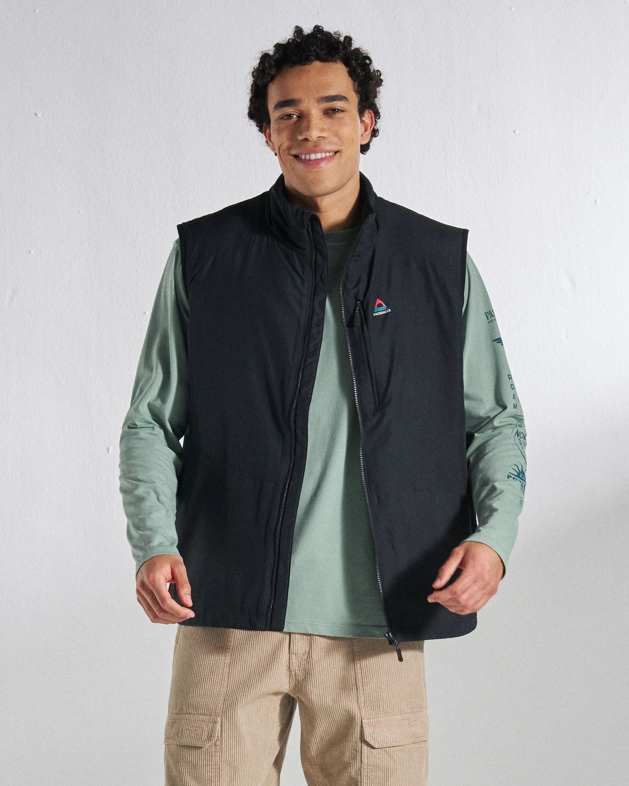 Daybreak Lightweight Thermore® Insulated Gilet - Black - Studio Model