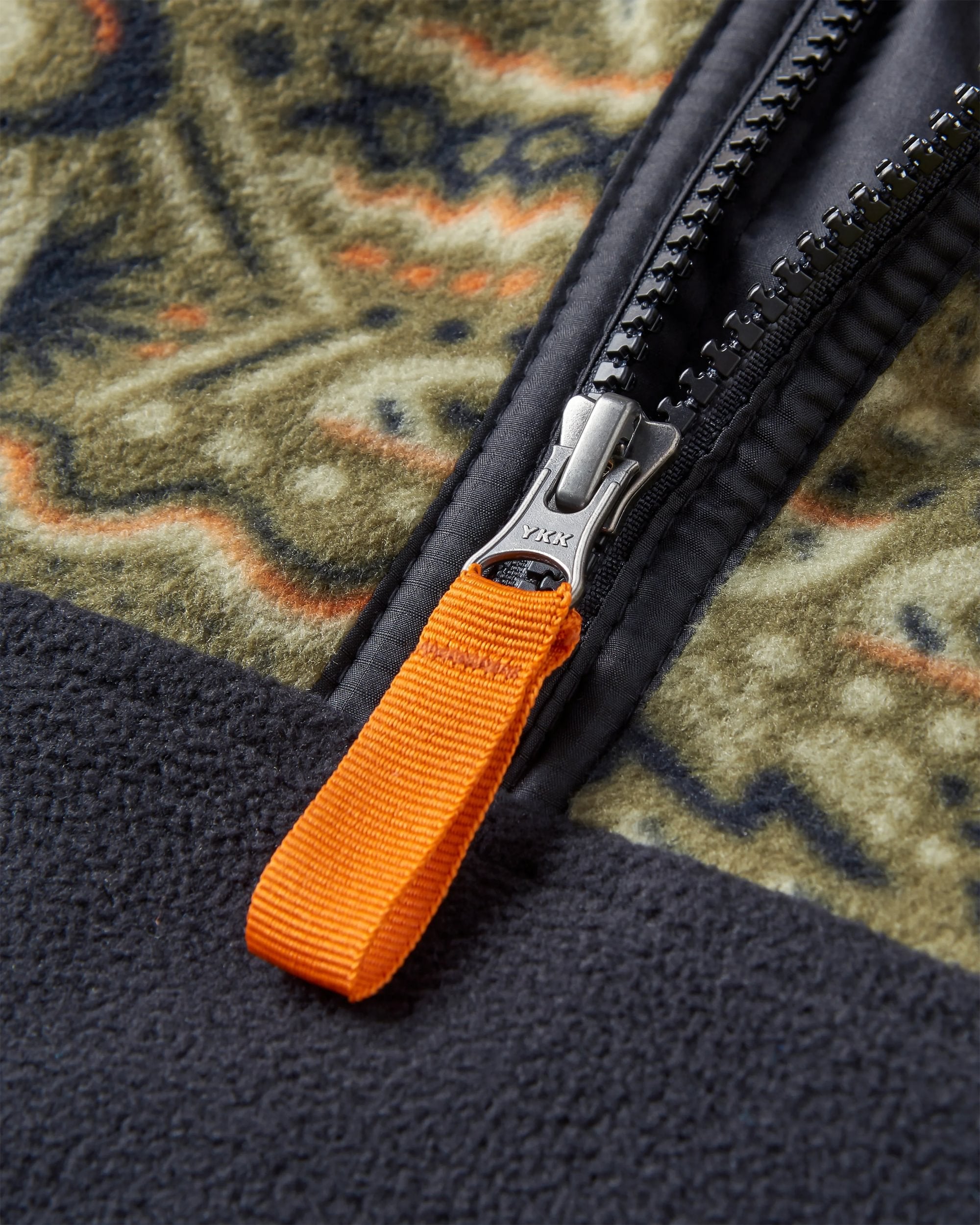 Set Off Recycled Polar 1/4 Zip Fleece - Elemental Geo Khaki - Flatlay