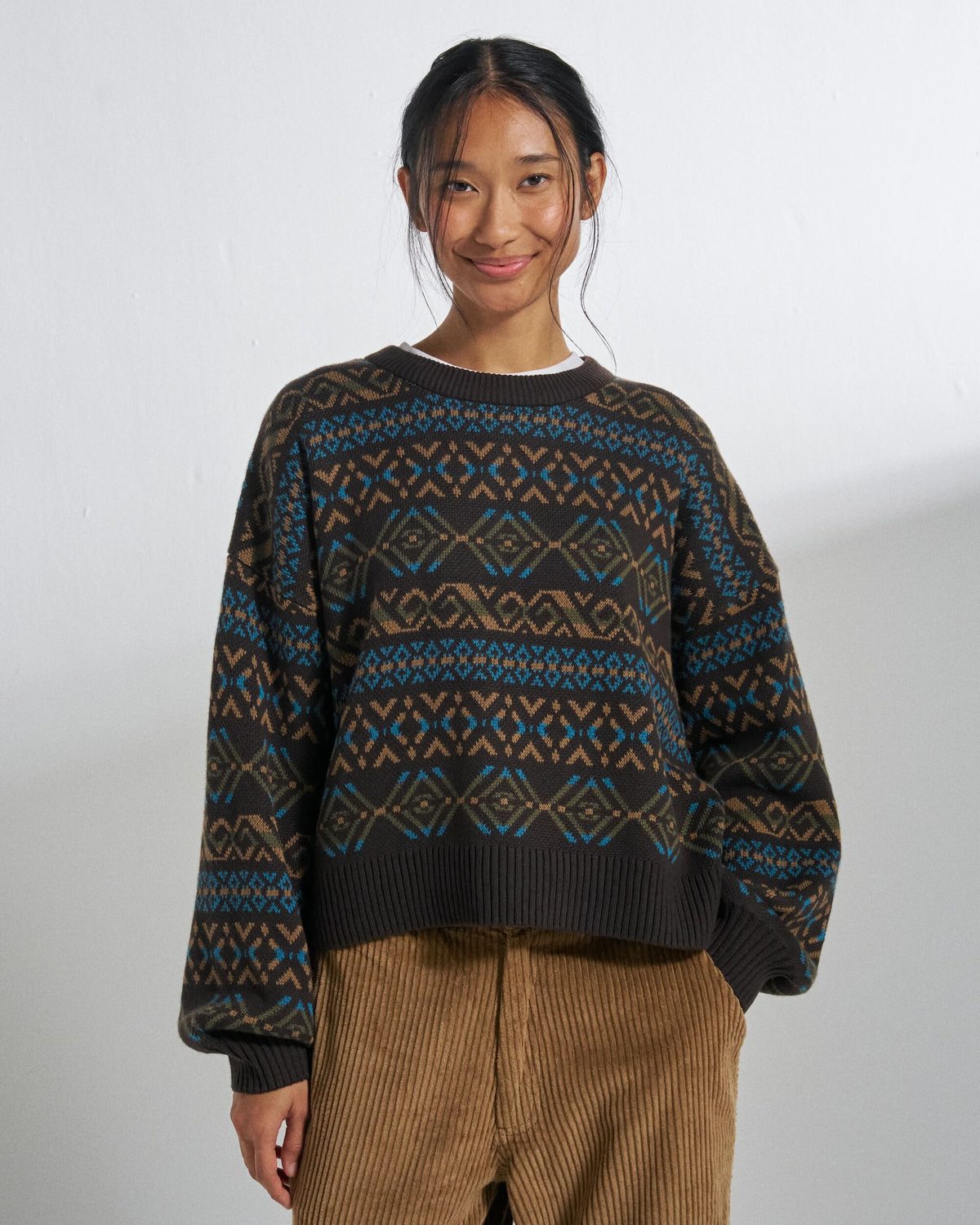 Moonbeam Relaxed Fit Knitted Jumper - Espresso - Studio Model