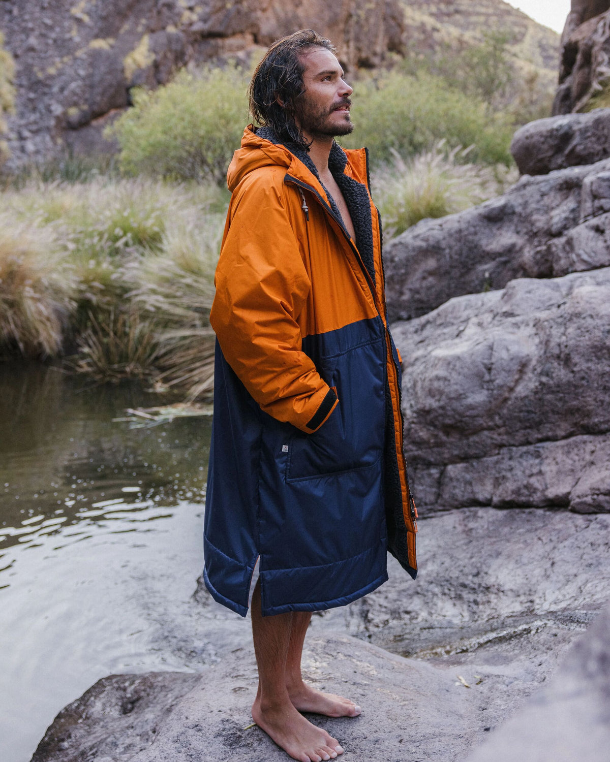 Waves Sherpa Lined Changing Robe - Sunrise Orange/Rich Navy - Lifestyle - Male