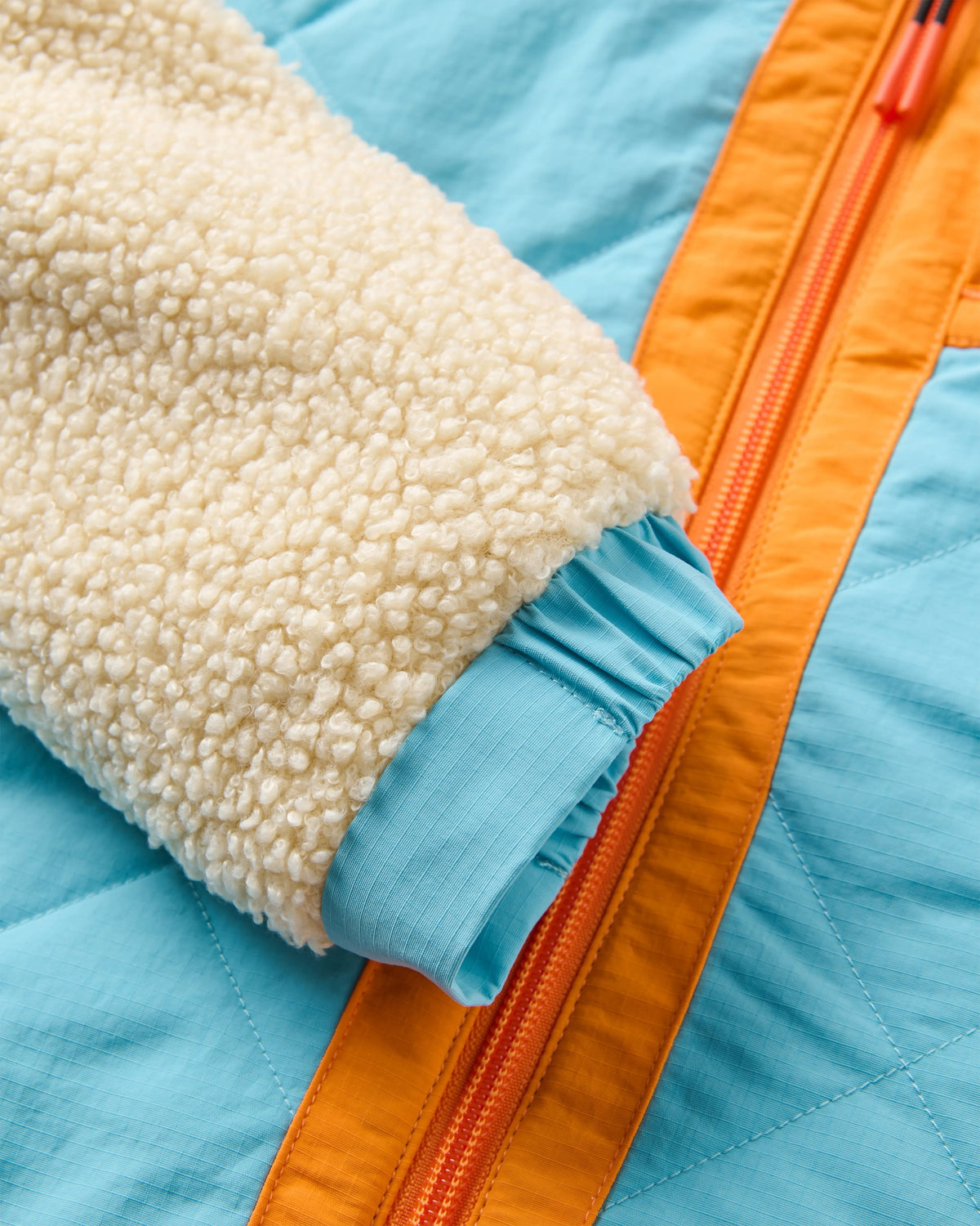 Lara Quilted Jacket - Oat/Retro Blue/Bright Orange - Flatlay