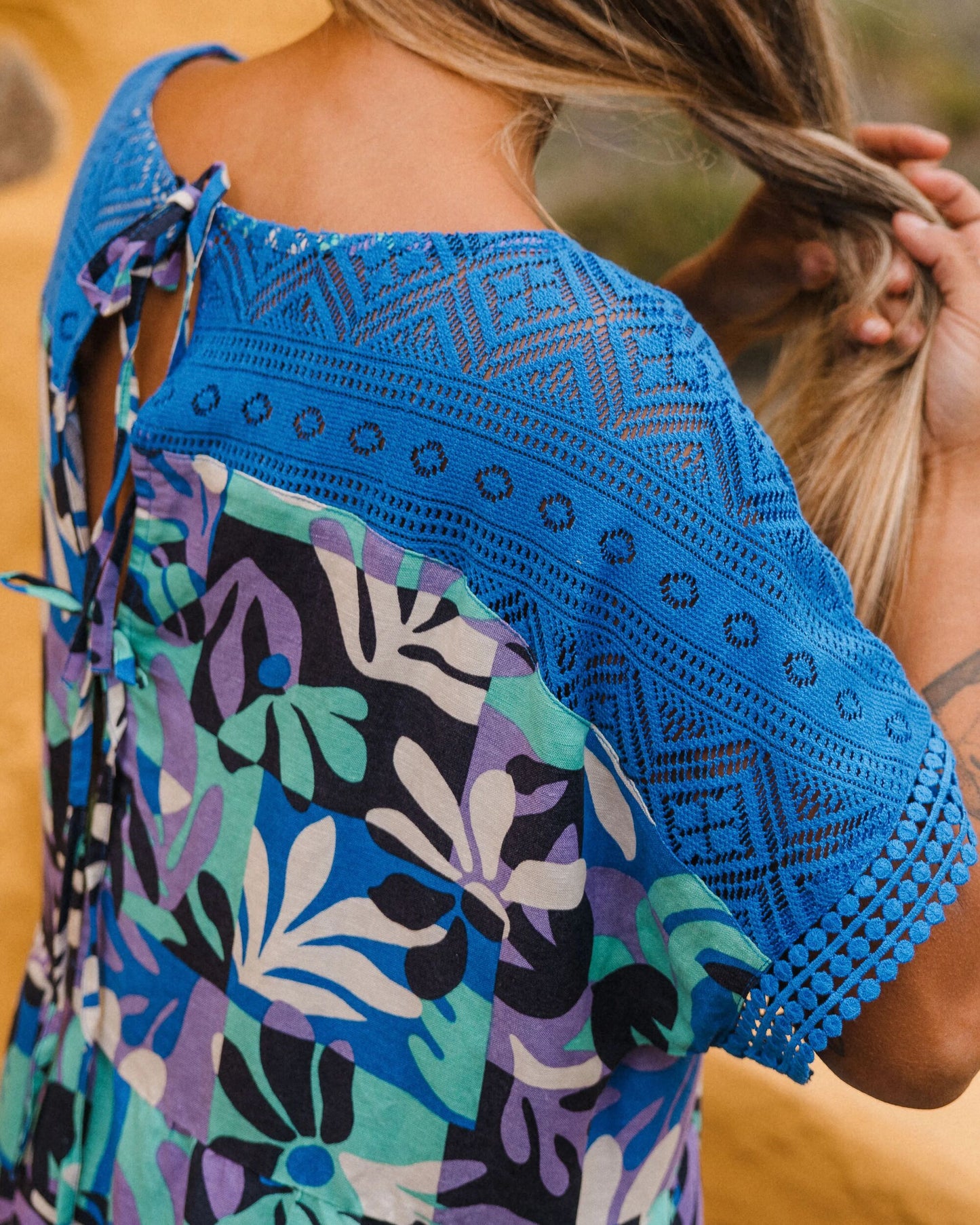 Sono Linen Beach Dress - Mountain Foliage Purple - Lifestyle