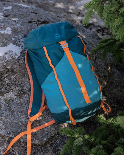 Travelscape Light 24L Backpack - Mediterranean/ Ocean Teal - Lifestyle