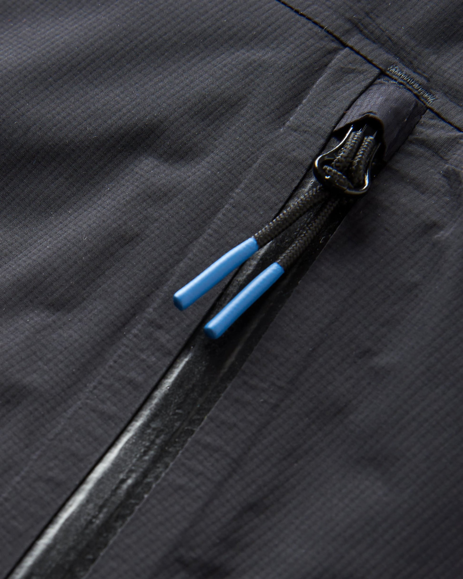 Trailscape Lite Women's Recycled Waterproof Jacket - Black - Flatlay