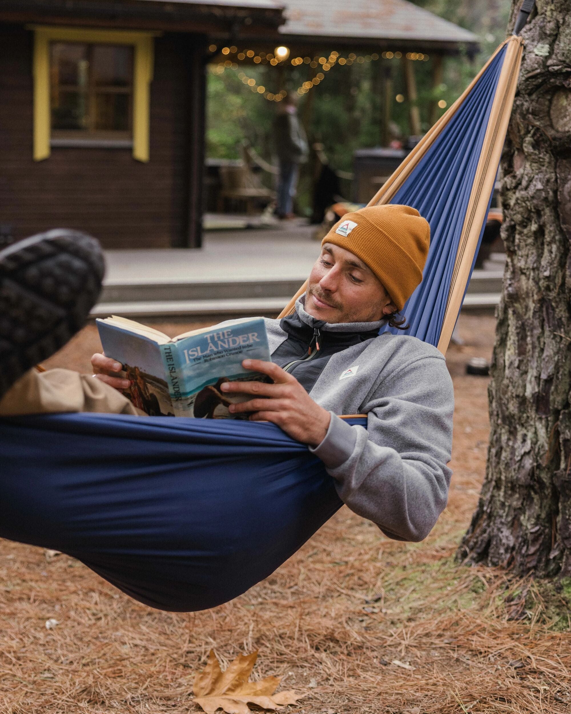 Woodland Hoodless Recycled Polartec® Fleece - Grey Marl/Khaki - Lifestyle