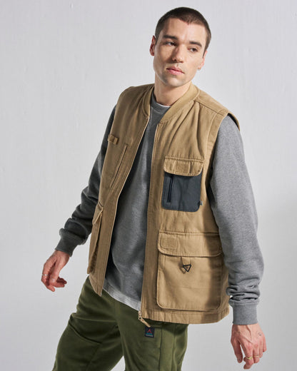 Explorers Organic Cotton Canvas Gilet - Stone - Studio Model