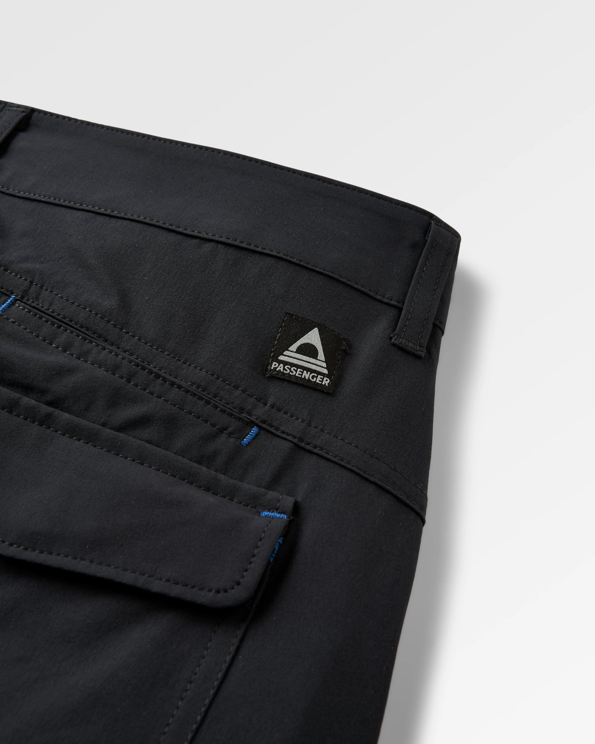 365 Trail 2.0 Short - Black - Flatlay