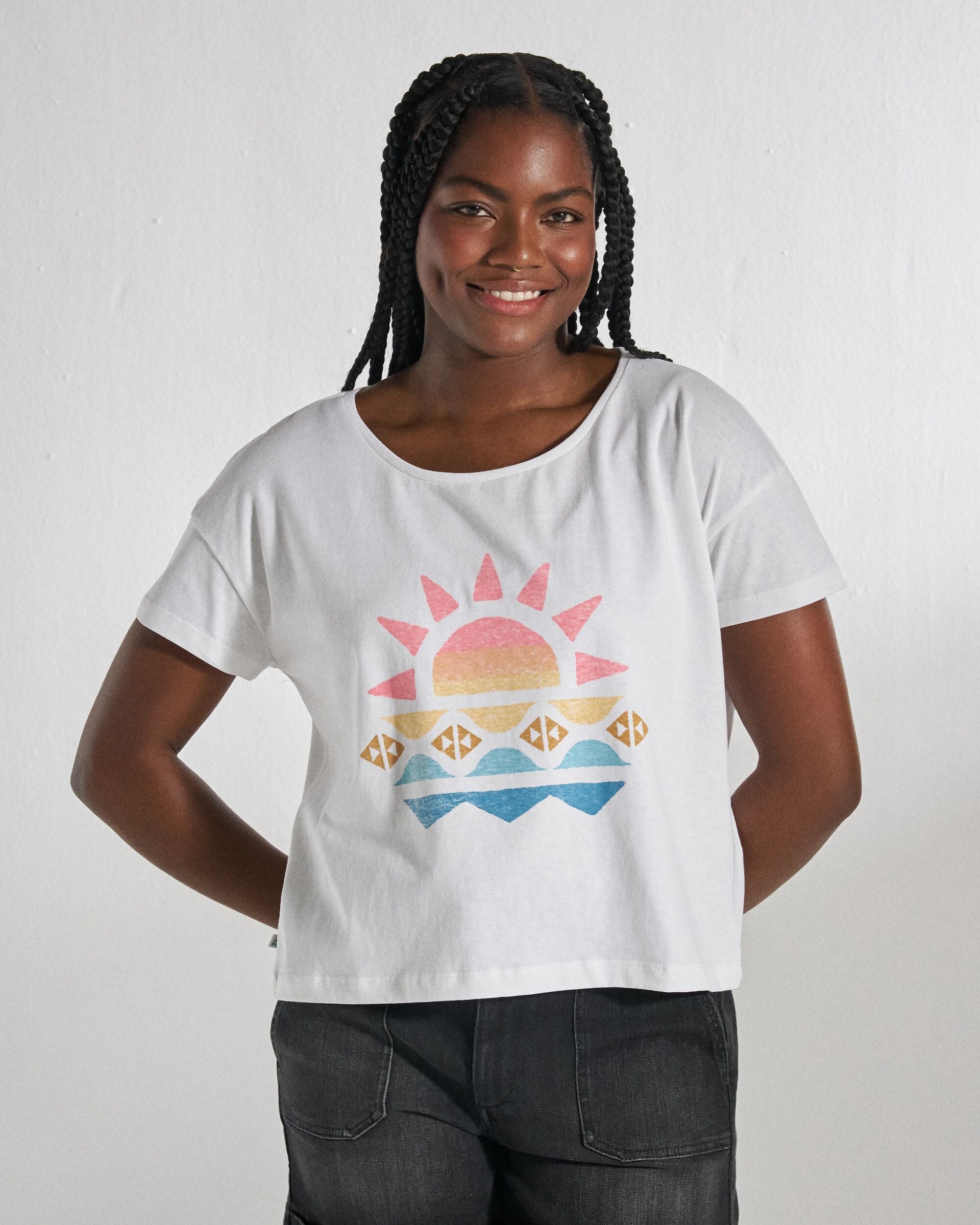 Sunray T-Shirt - White - Studio Model