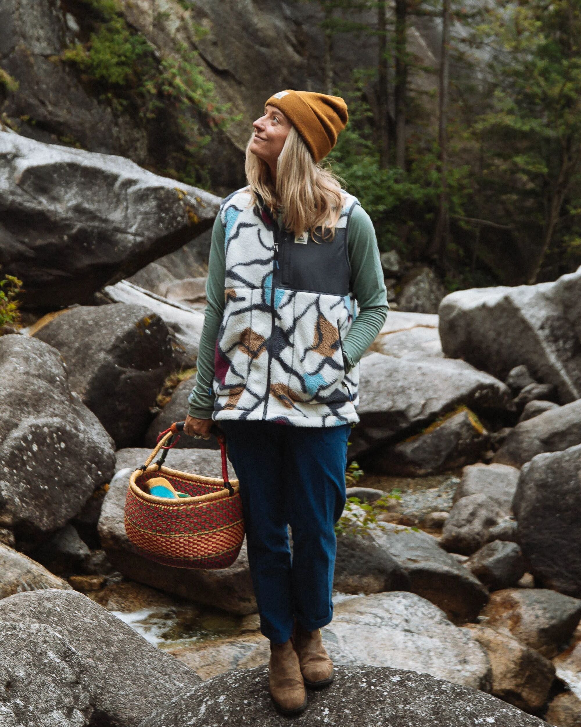 Fairbanks Recycled Sherpa Gilet - Abstract Trails Off White - Lifestyle