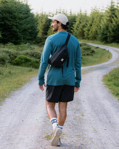 Camp Lost Lightweight Merino Blend LS T-Shirt - Mediterranean - Lifestyle