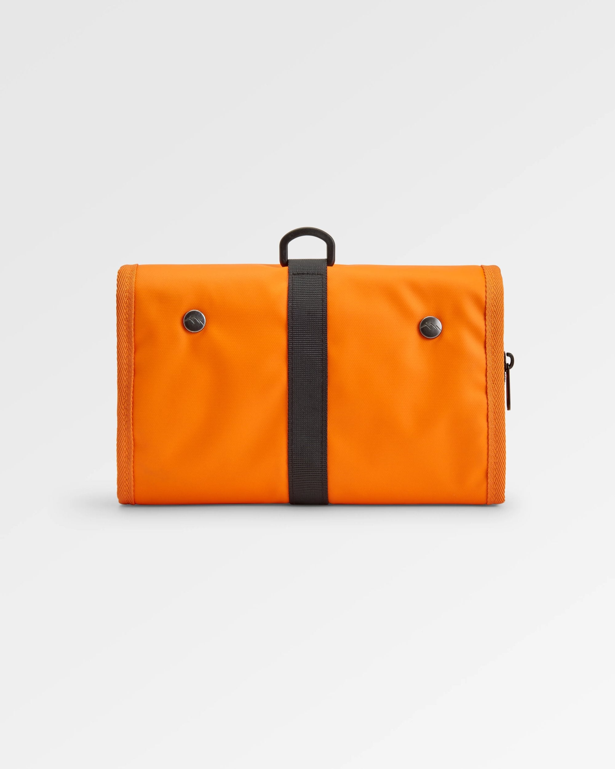Drop Recycled Wash Kit - Sunrise Orange - Flatlay