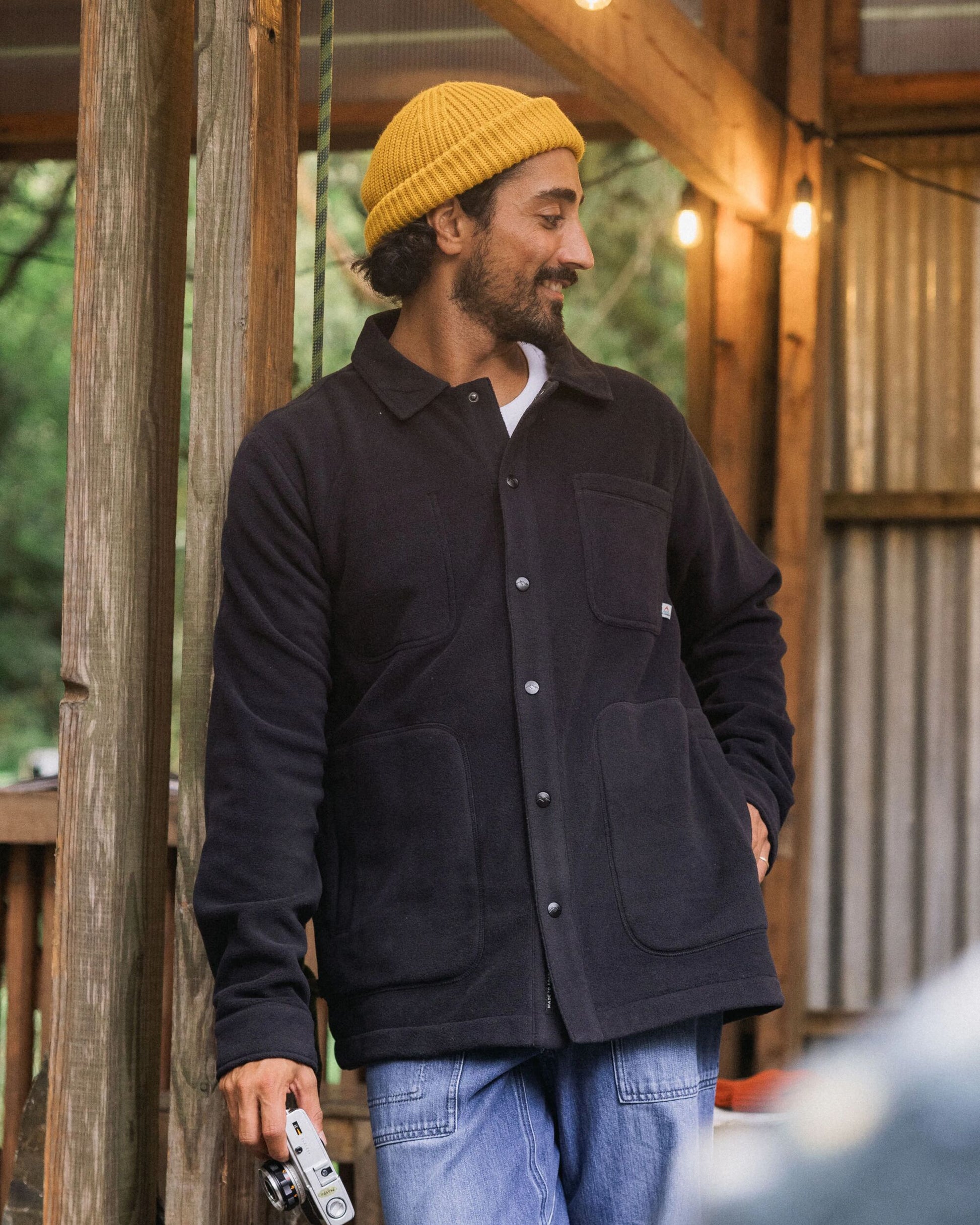 Adapt Fleece Overshirt - Black - Lifestyle
