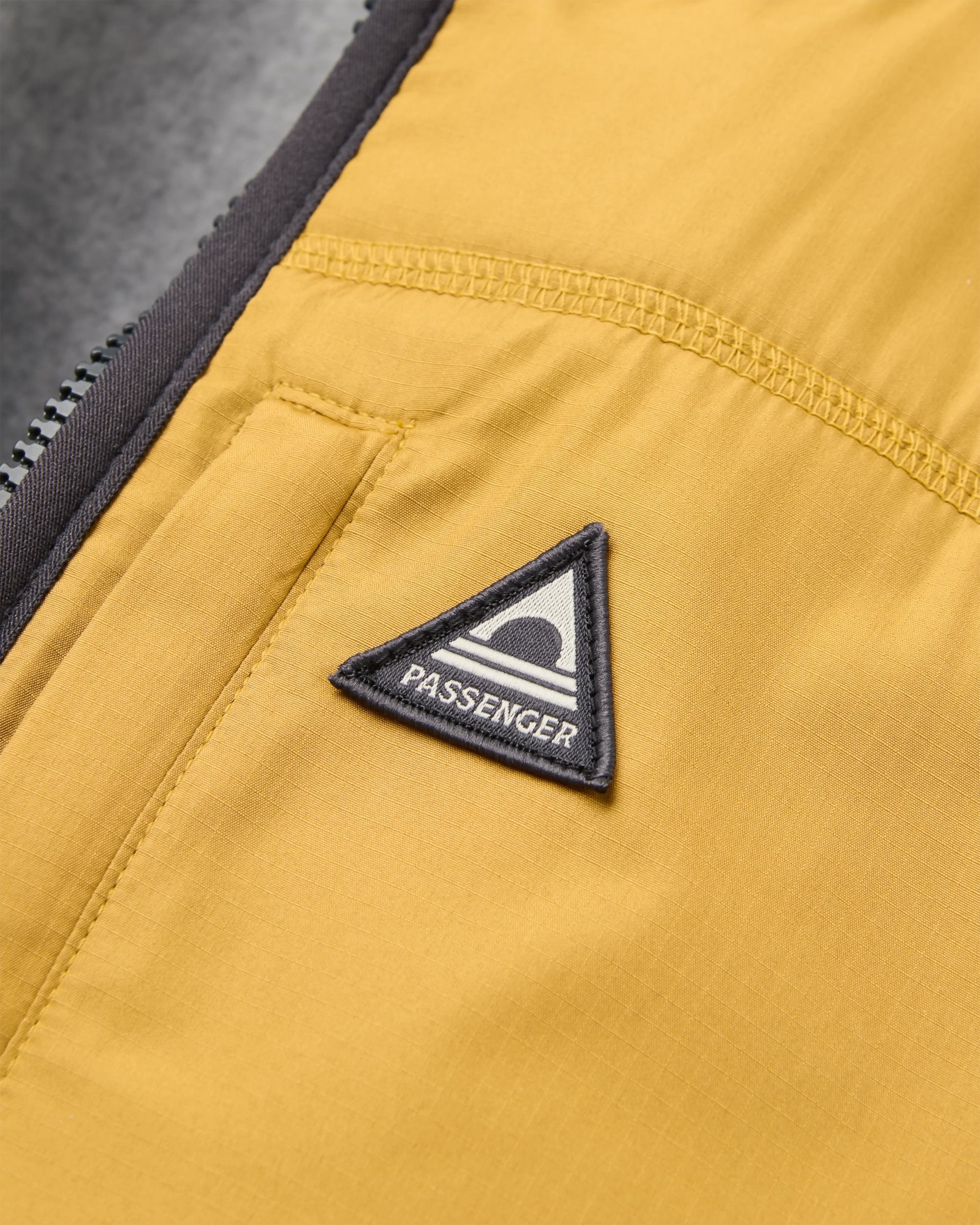 Offgrid 1/2 Zip Sherpa Fleece - Grey Marl/Deep Ocean - Flatlay