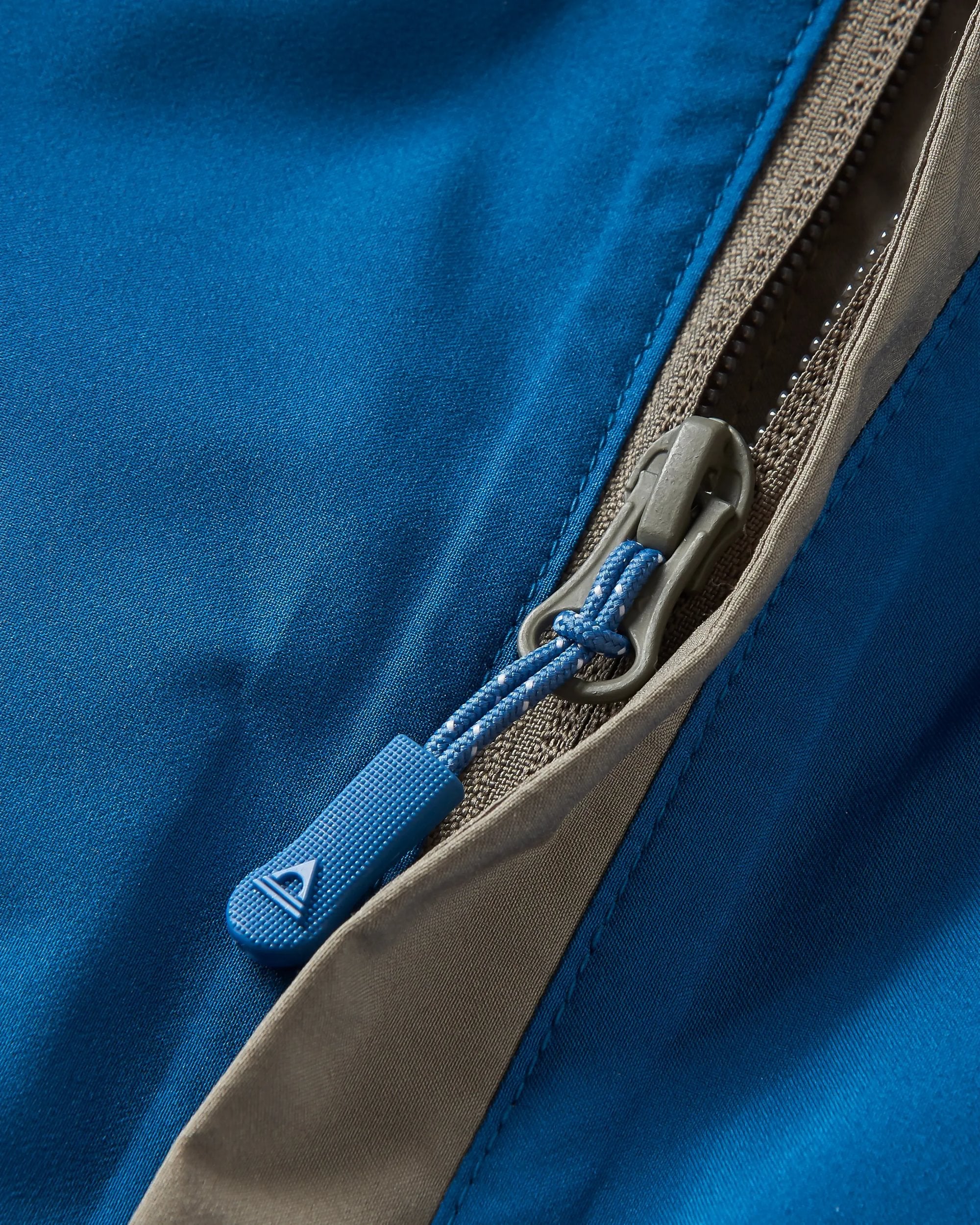 Downpour Recycled Waterproof Jacket - Tidal Blue/Arctic/Dusty Olive - Flatlay