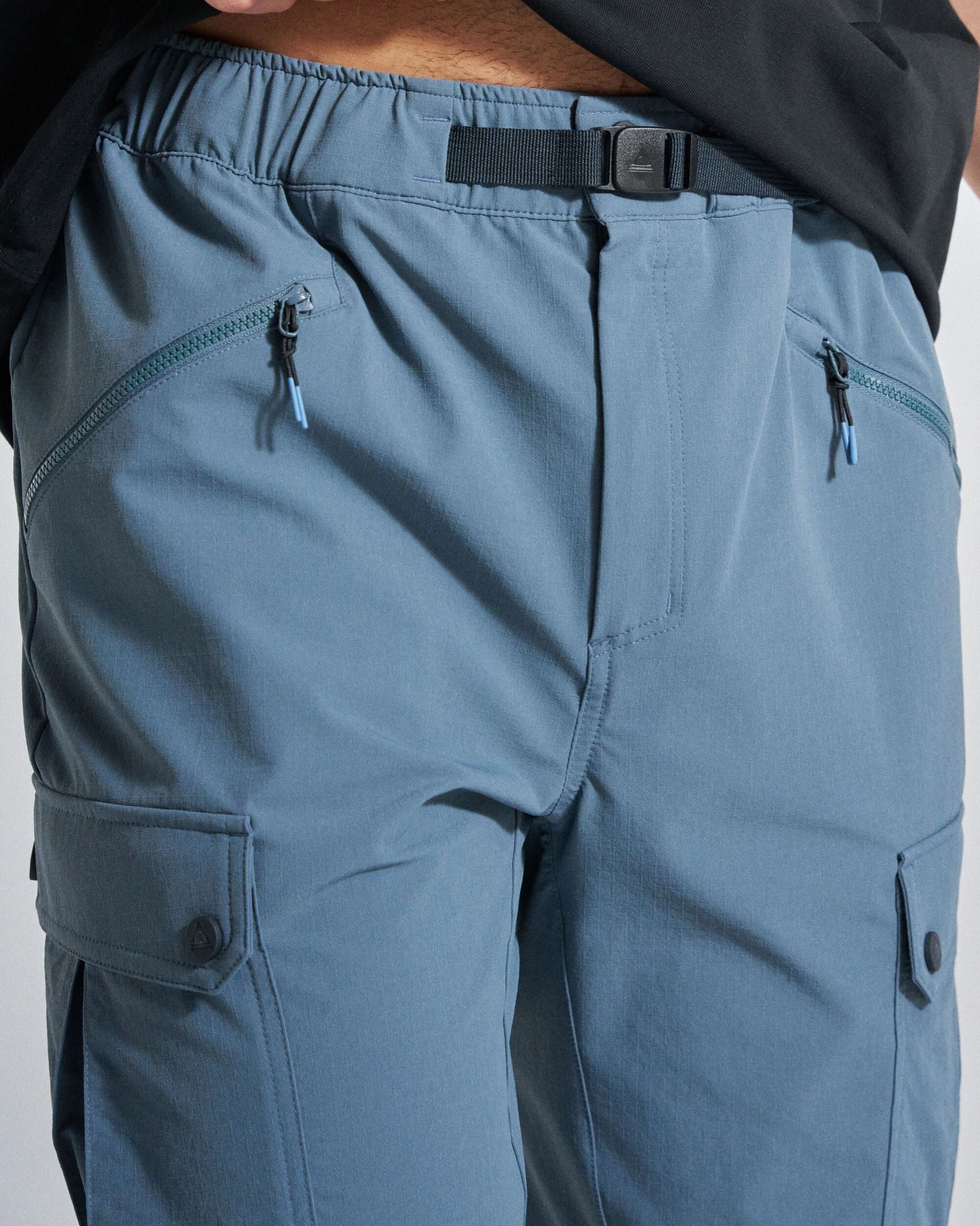 Stride Active Trail Short - Storm Grey - Studio Model