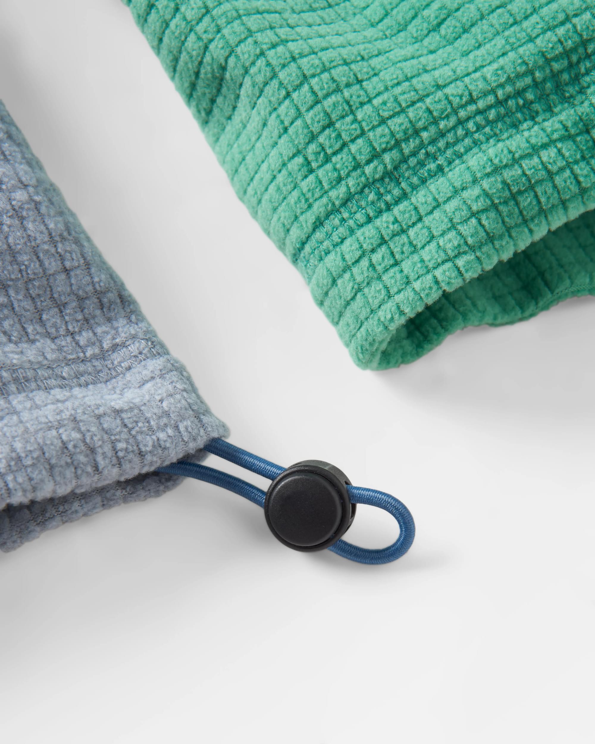 Overlook Recycled Grid Polar Fleece - Green Spruce/Grey Marl - Flatlay