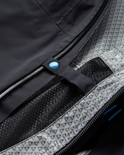 Trailscape Lite Women's Recycled Waterproof Jacket - Black - Flatlay