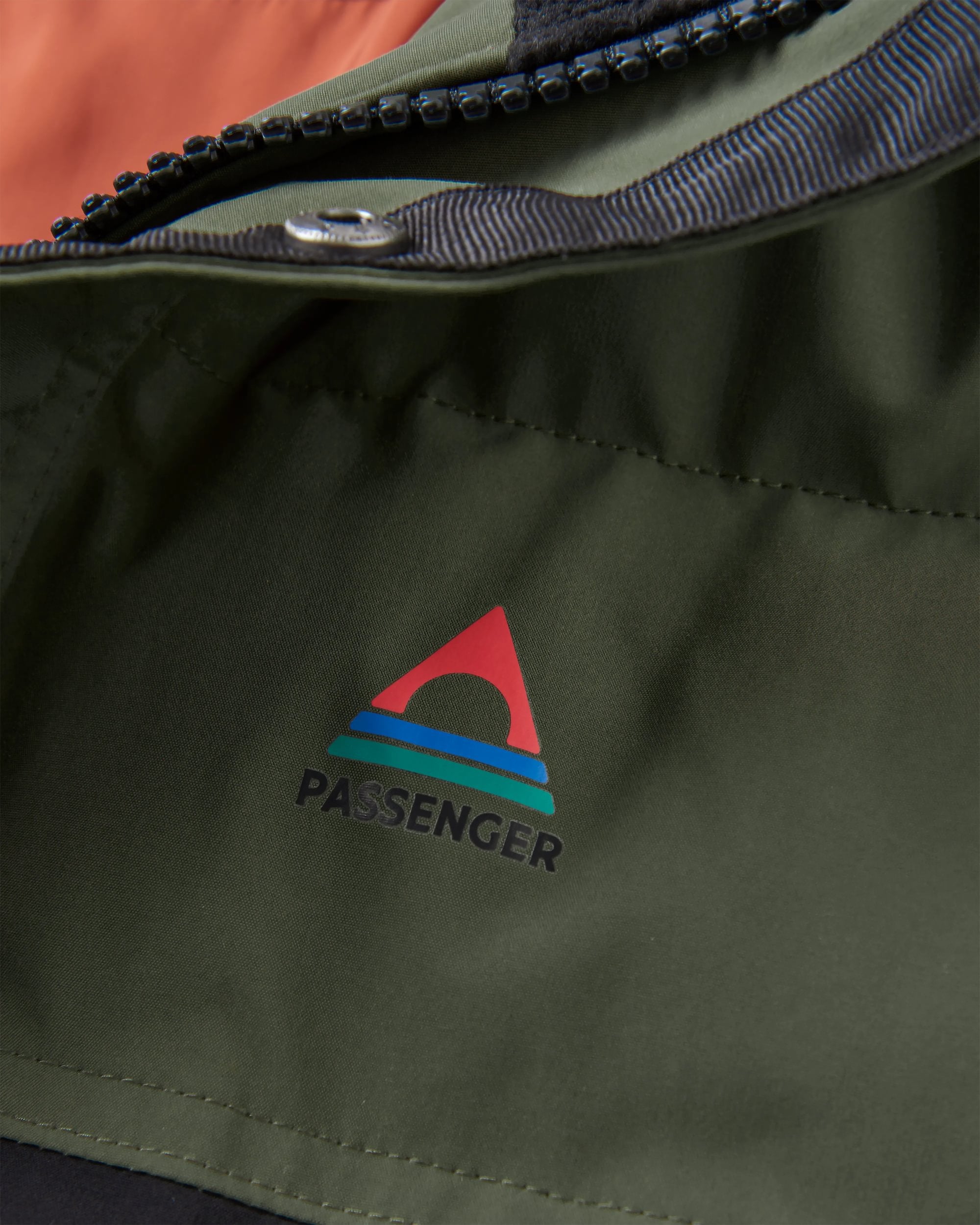 Baltic Recycled Insulated Vest - Black/Khaki - Flatlay