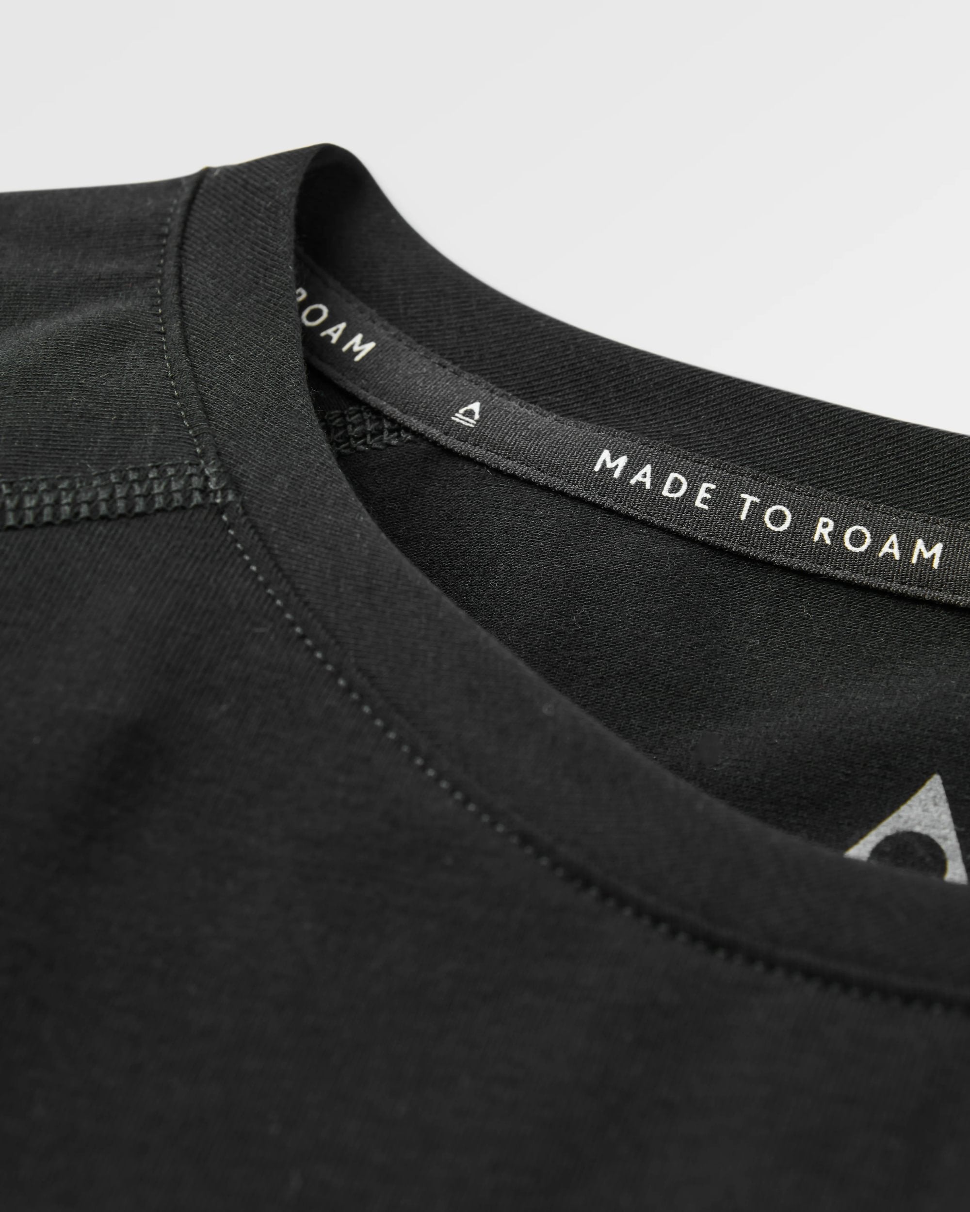 Breeze DriRelease® Trail Men's T-Shirt - Black - Flatlay