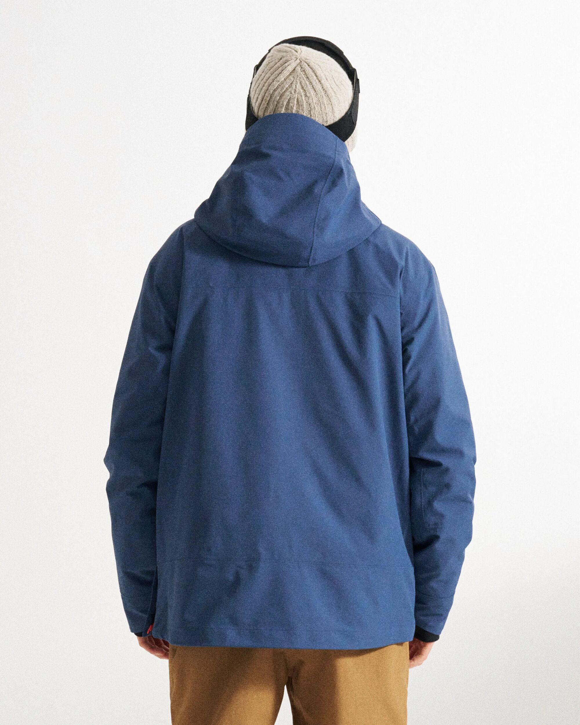 Snowscape Men's Recycled Anorak - Dark Denim - Studio Model