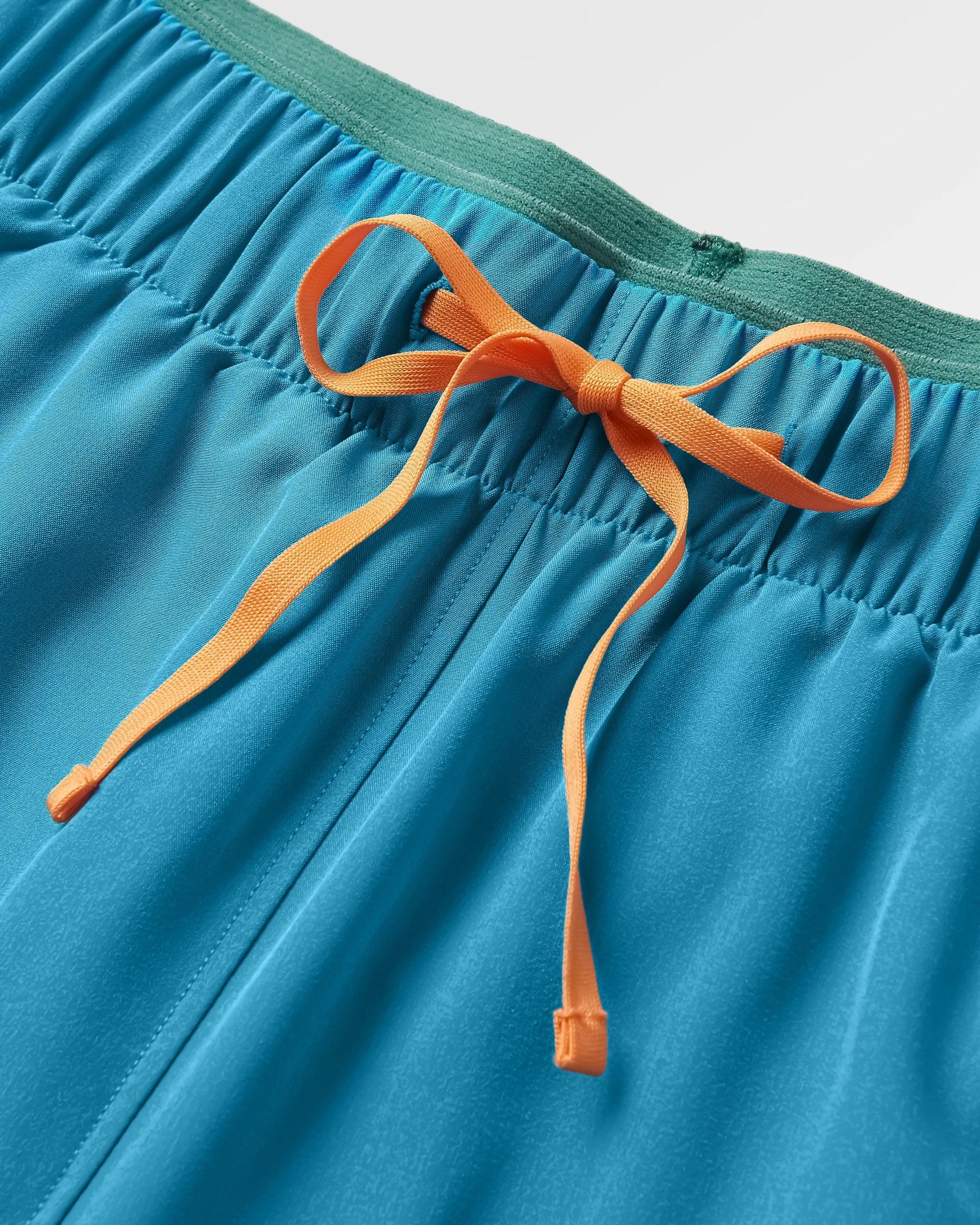 Sandune Trail Short - Blue Pool - Flatlay