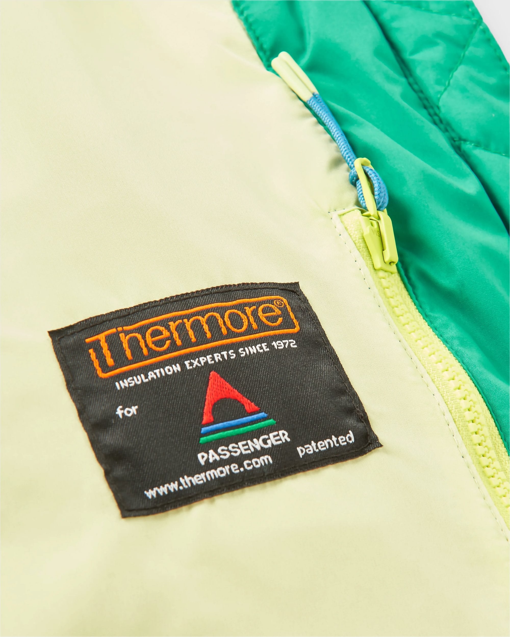 Singletrack Recycled Thermore® Insulated Jacket - Greenlake - Flatlay