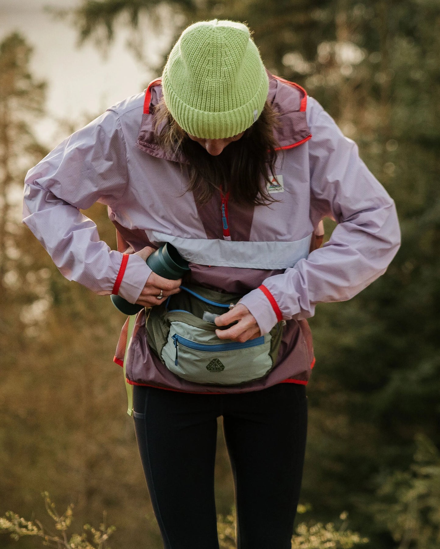 Womens_Trail Light Recycled Hip Pack - Khaki