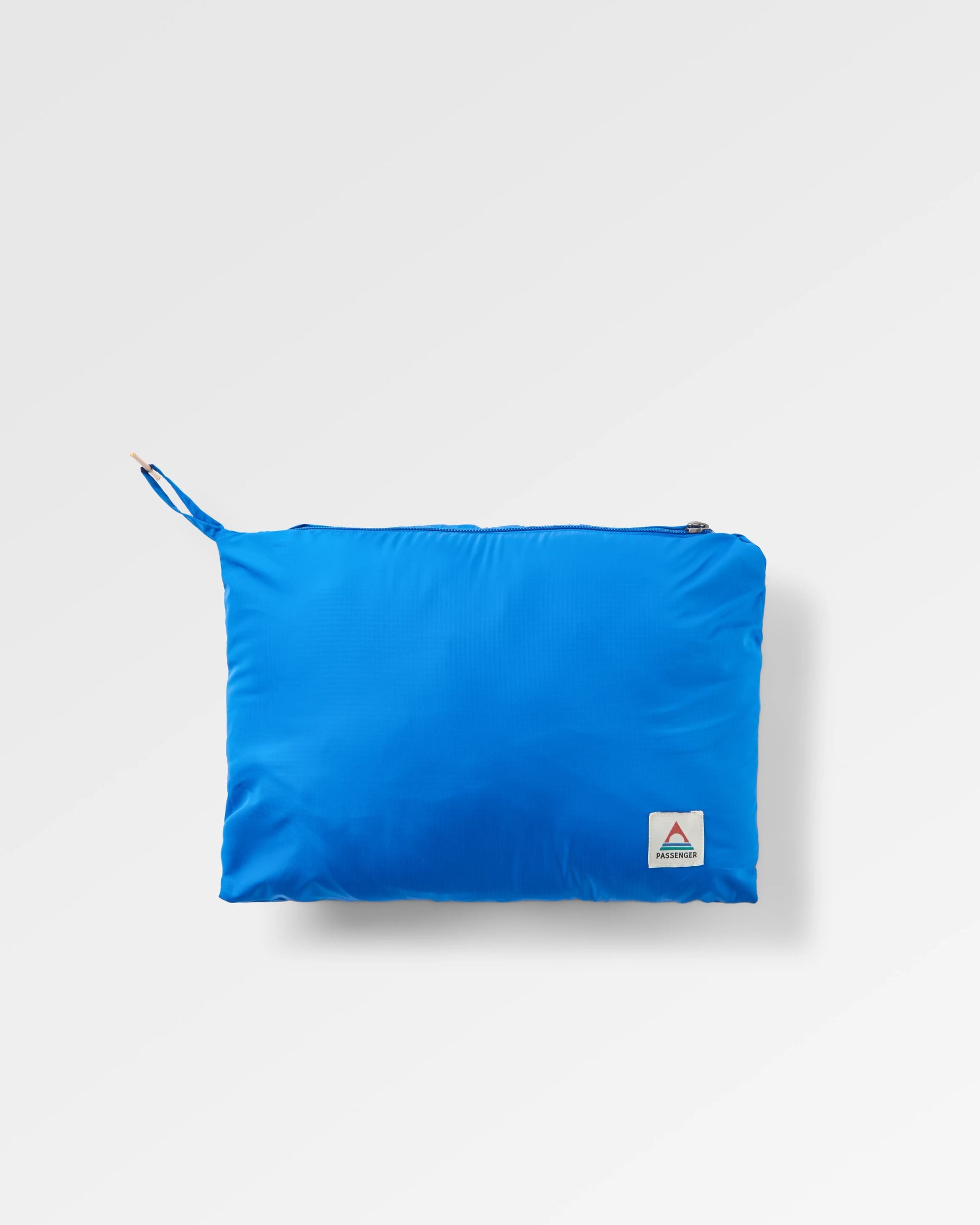 Oceanic Recycled Insulated Anorak - Azure Blue/Charcoal - Flatlay