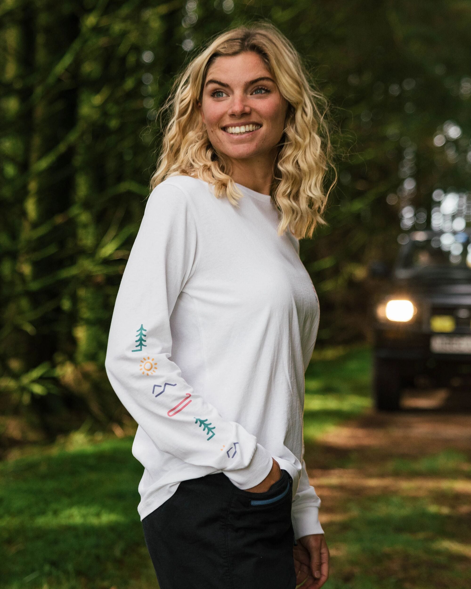 Phoenix Recycled LS T-Shirt - White - Lifestyle