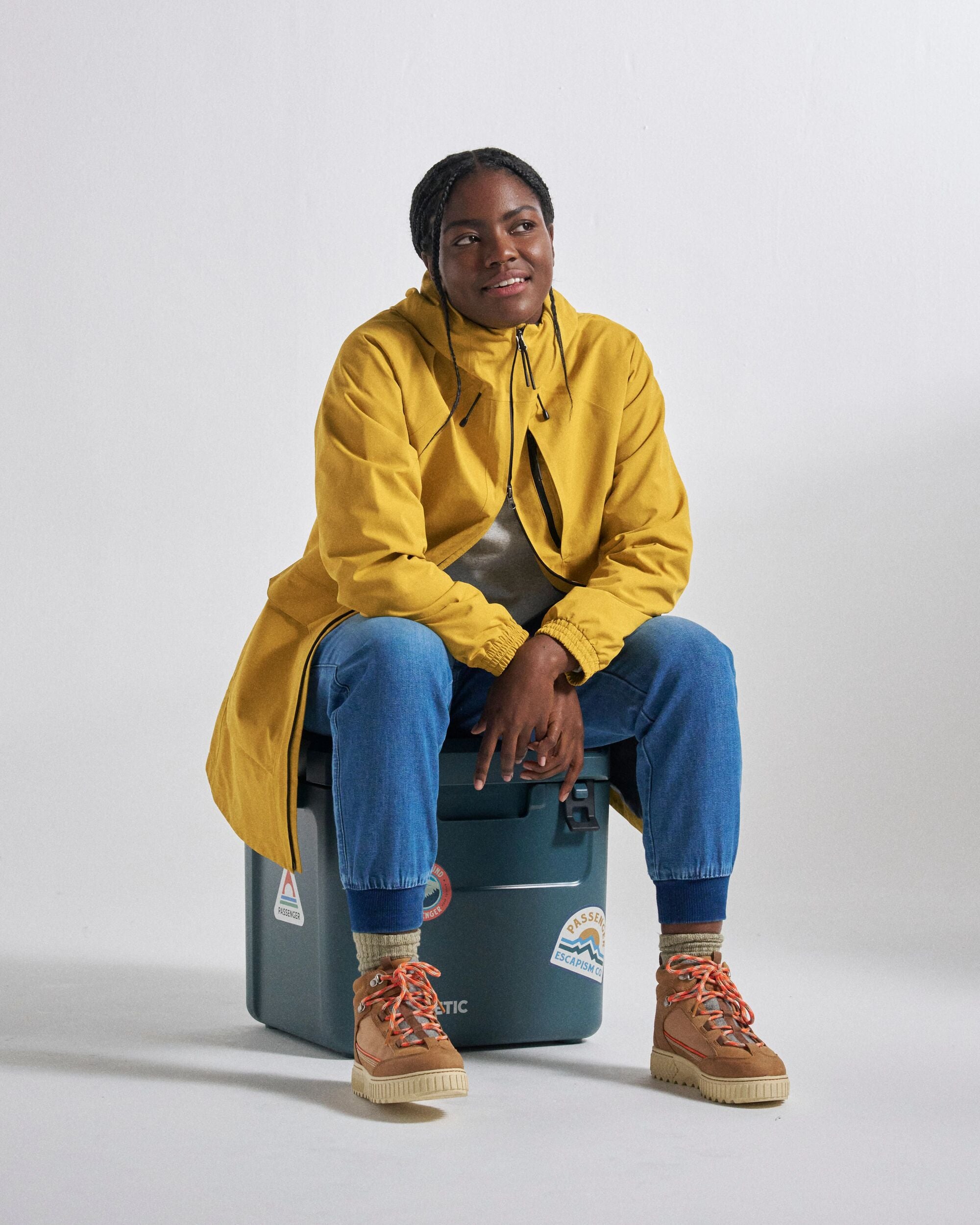 Serein Waterproof Jacket - Heritage Yellow - Studio Model