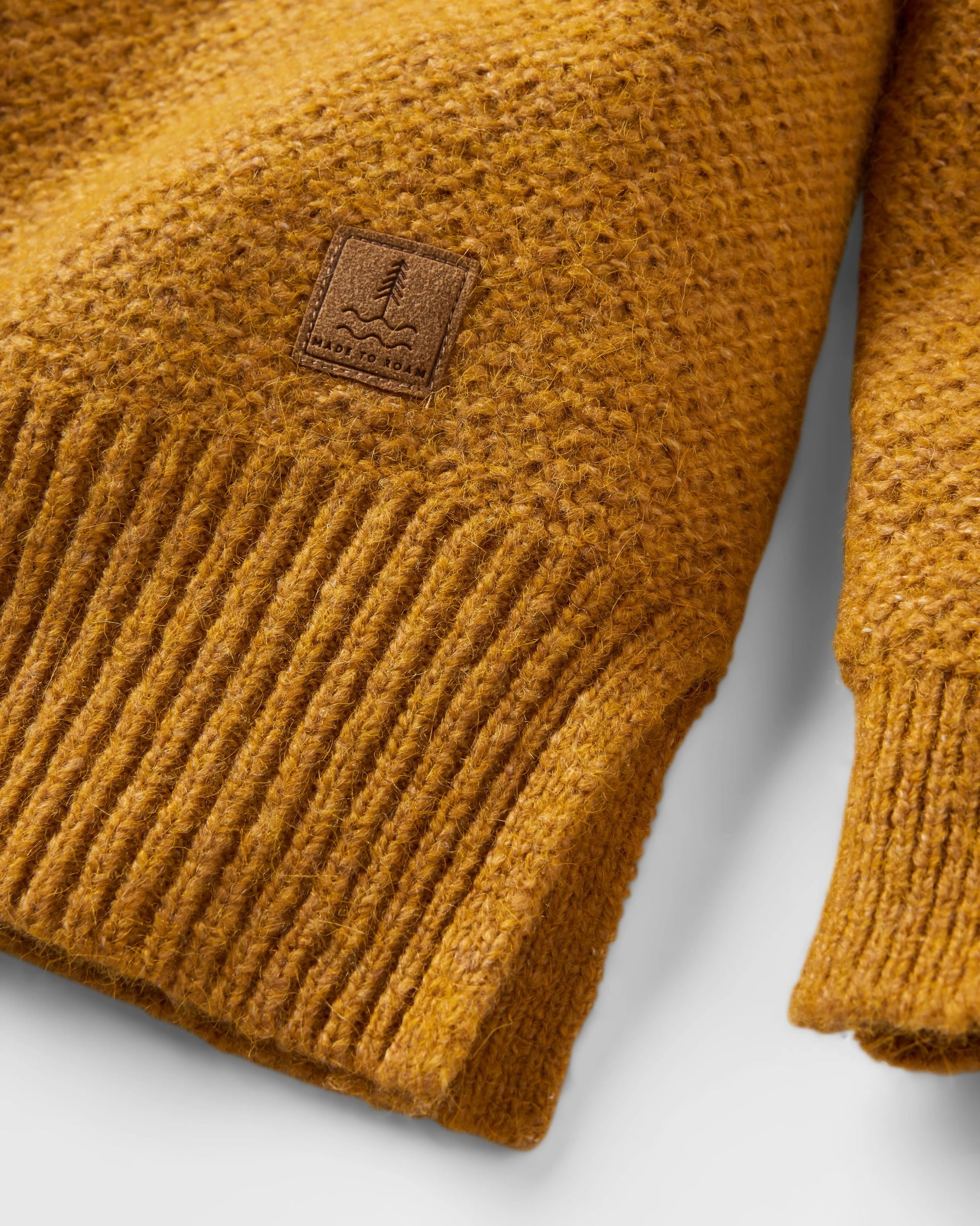 Cove Recycled Knitted Jumper - Amber Gold