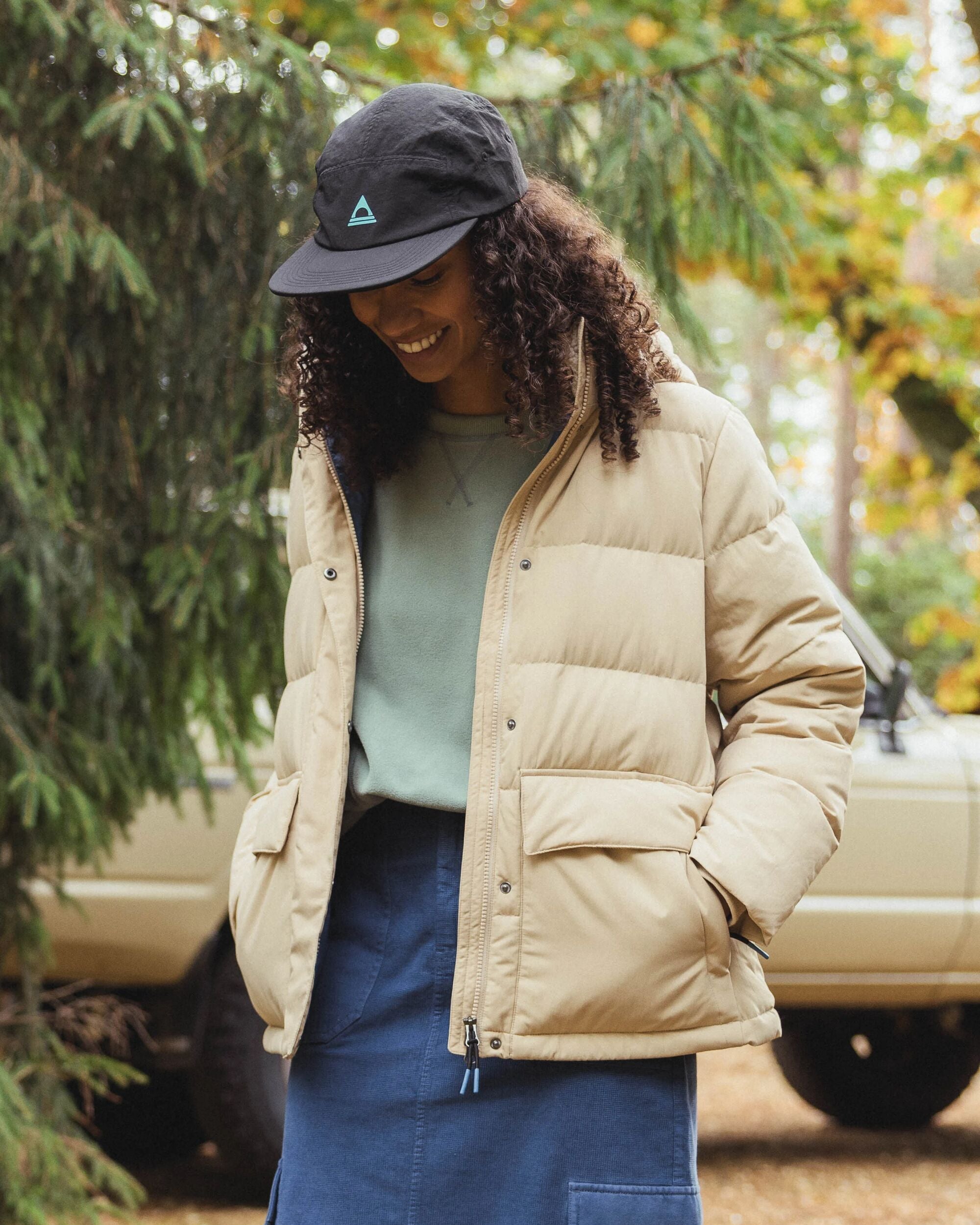 Nook Down Jacket - Stone - Lifestyle