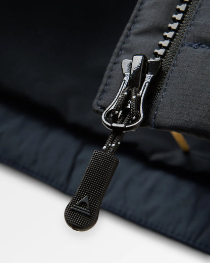 Shasta Lightweight Recycled Thermore® Hoodless Jacket - Black - Flatlay