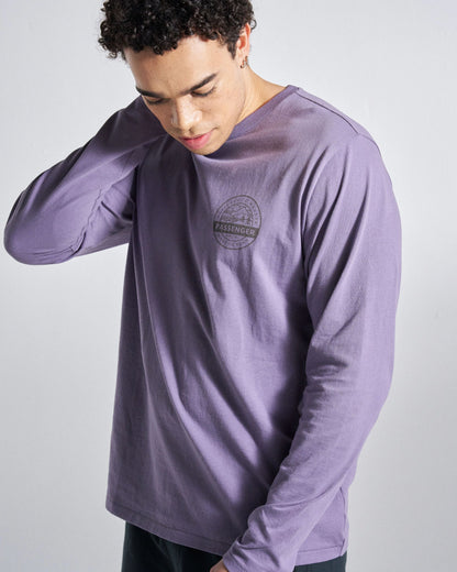 Odyssey LS T-Shirt - Heather - Studio Model