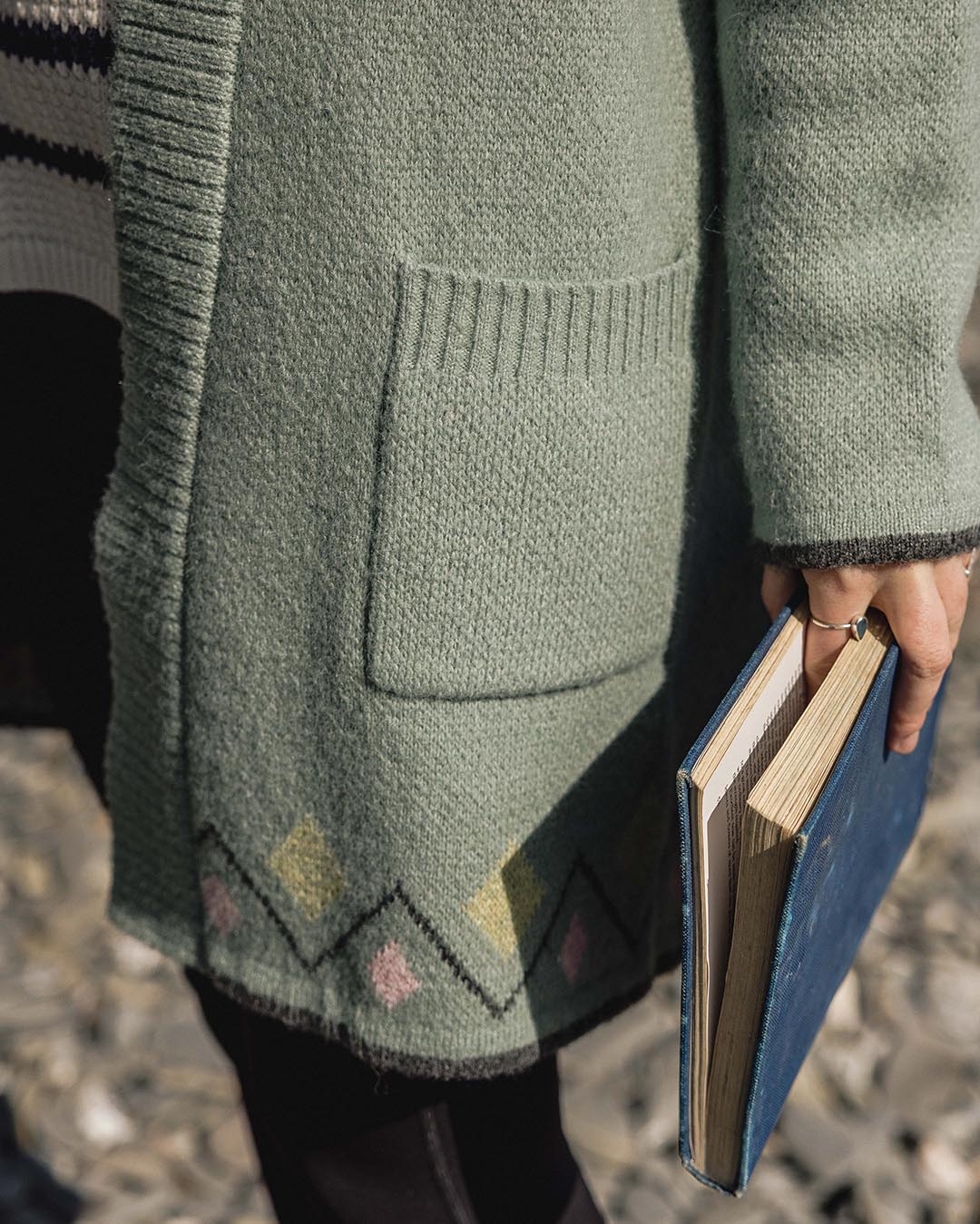 Leif Recycled Yarn Cardigan - Pistachio